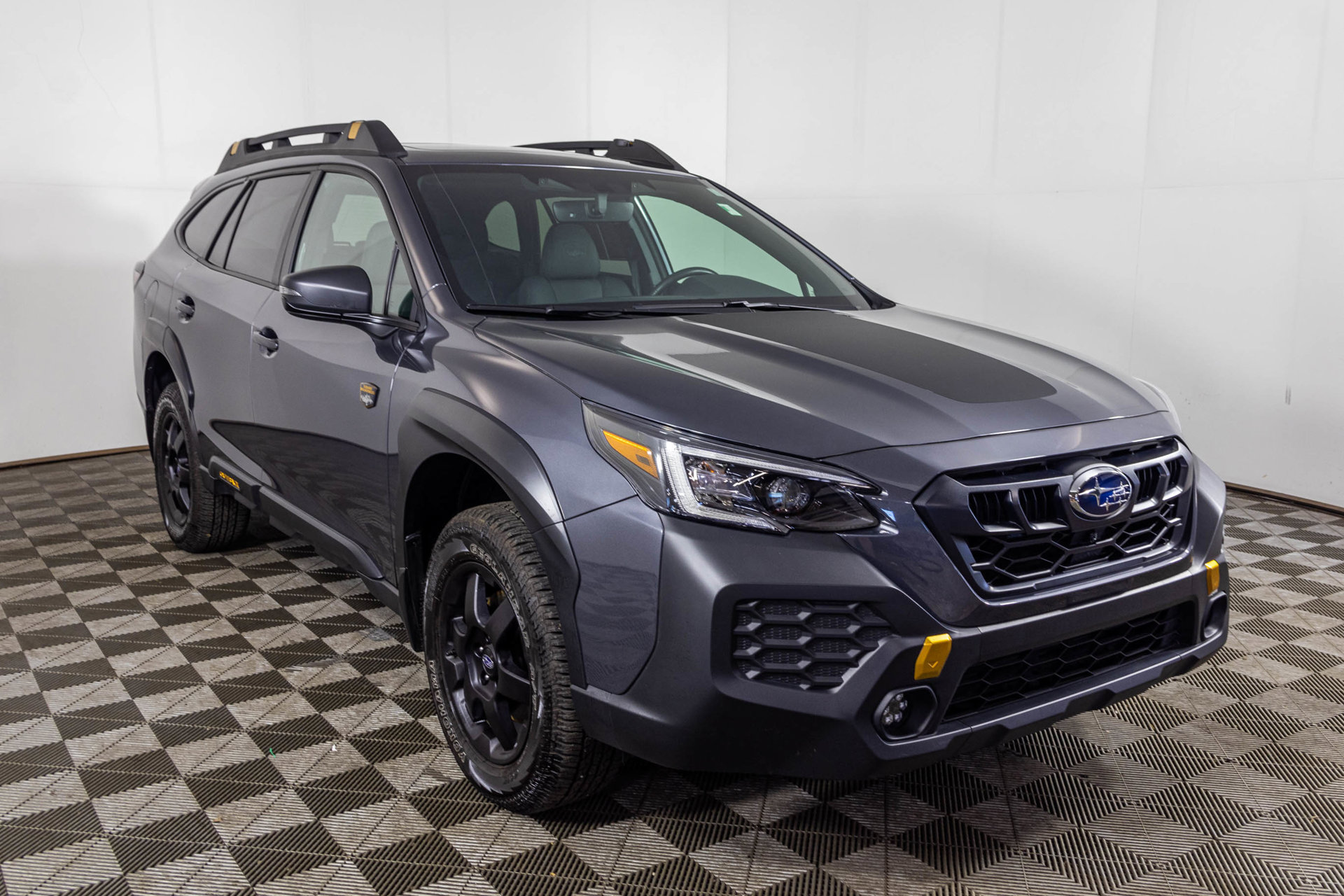 Used 2025 Subaru Outback Wilderness AWD/4WD image 14