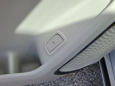 New 2026 Buick Enclave Avenir w/ Super Cruise Package image 11