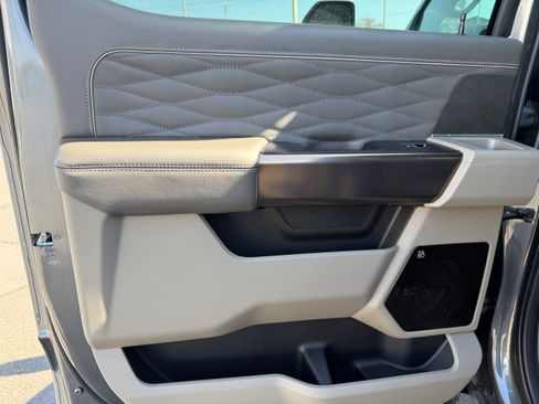 New 2026 Ford F350 Platinum w/ Platinum Plus Package image 31