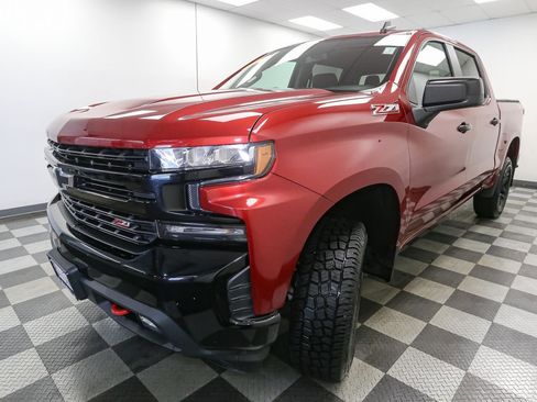 Used 2021 Chevrolet Silverado 1500 LT Trail Boss w/ Convenience Package II AWD/4WD image 4