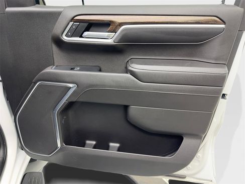 Used 2022 GMC Sierra 1500 Elevation w/ LPO, Elevation Black Package image 50