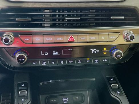 Used 2022 Kia Telluride SX FWD image 17
