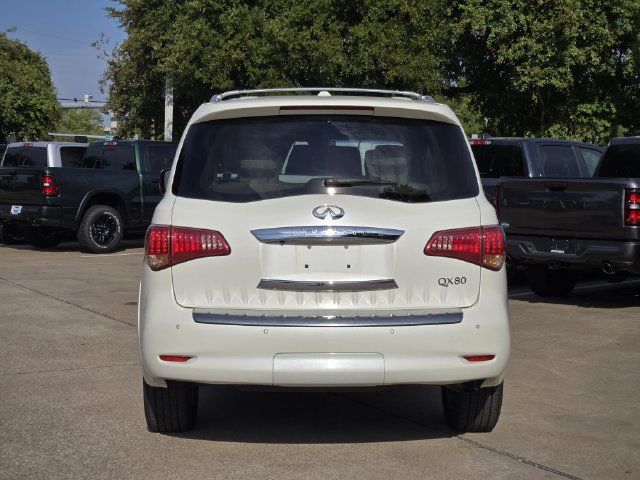 Used 2016 INFINITI QX80 4WD w/ Deluxe Technology Package image 6