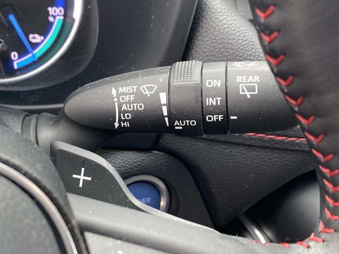 Used 2022 Toyota RAV4 XSE w/ Premium Package image 24