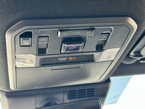 Certified 2025 Toyota 4Runner Limited image 21