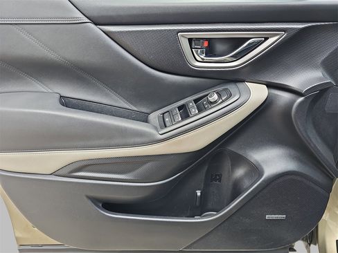 Certified 2023 Subaru Forester Limited image 29