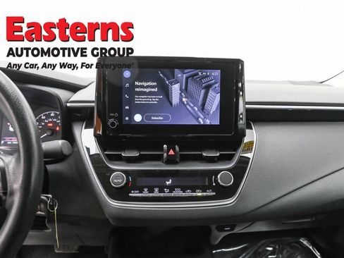 Used 2023 Toyota Corolla LE image 12