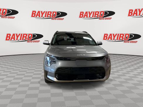 Used 2024 Kia Niro Wind FWD image 3