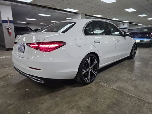 Used 2022 Mercedes-Benz C 300 4MATIC Sedan image 2