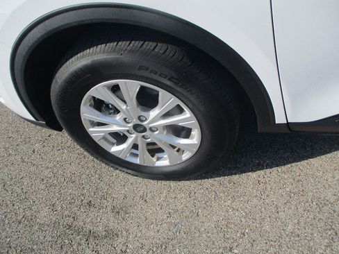 Used 2025 Ford Escape Active image 23