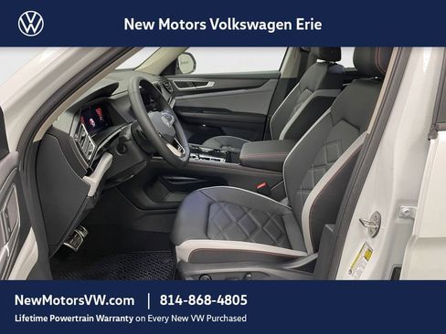 New 2026 Volkswagen Atlas Peak Edition AWD/4WD image 7