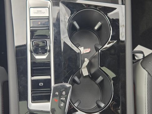 New 2026 Volkswagen Atlas Peak Edition AWD/4WD image 24