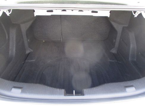 Used 2018 Chevrolet Cruze LT image 30