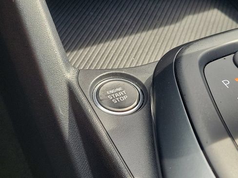 Used 2025 Kia K4 FWD image 32