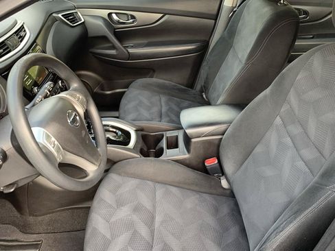 Used 2015 Nissan Rogue S AWD/4WD image 8