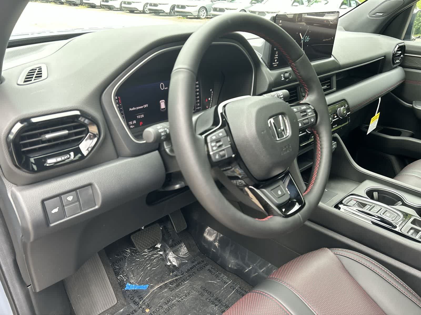 New 2026 Honda Pilot Black Edition image 13