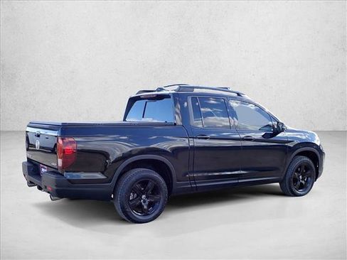 Used 2023 Honda Ridgeline Black Edition image 4
