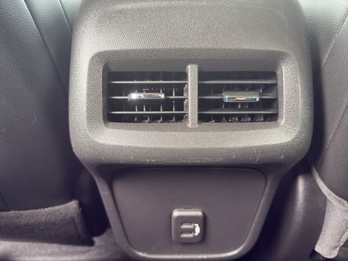 Used 2019 GMC Terrain SLT w/ Preferred Package FWD image 44