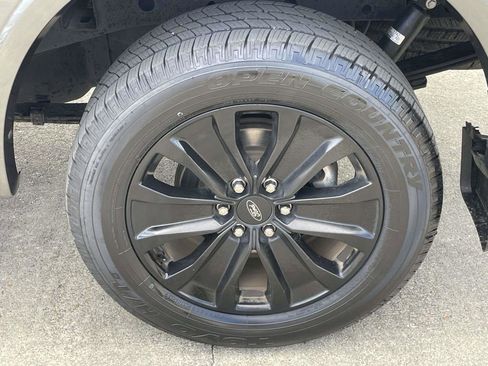 Used 2020 Ford F150 Lariat RWD image 9