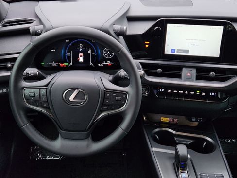 Used 2025 Lexus UX 300h FWD w/ Accessory Package (Z1) image 24