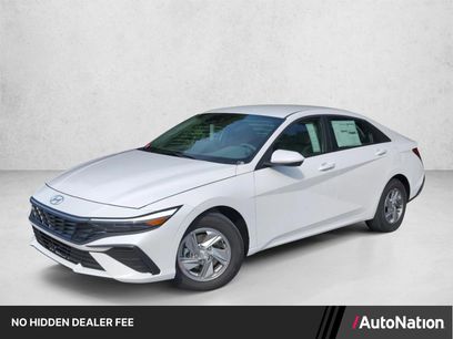 New 2026 Hyundai Elantra SE