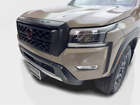 Used 2022 Nissan Frontier Pro-X w/ Pro-X Premium Package image 16