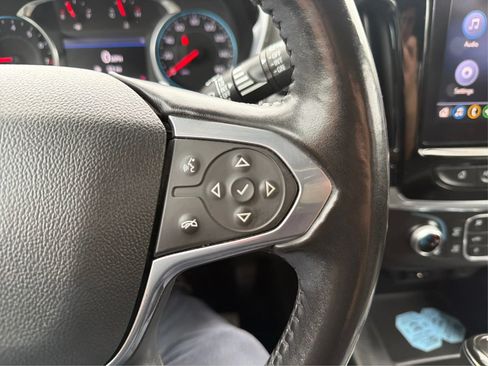 Used 2020 Chevrolet Traverse LT FWD image 29
