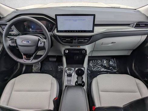 Used 2024 Ford Escape SE FWD image 16