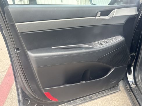Used 2025 Hyundai Palisade XRT FWD image 2