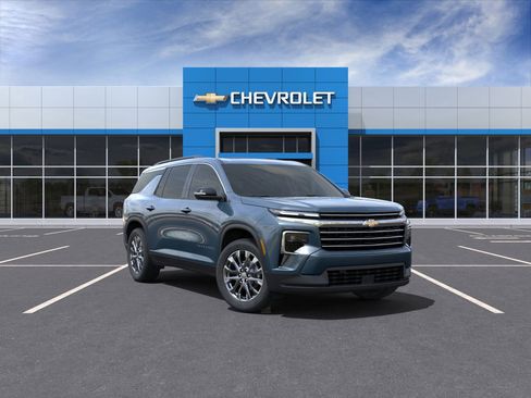 New 2025 Chevrolet Traverse LT w/ Sun and Wheel Package image 1