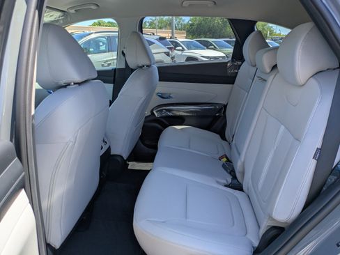New 2026 Hyundai Tucson SEL FWD image 13