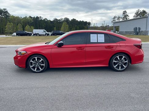 Used 2025 Honda Civic Sport Touring image 4