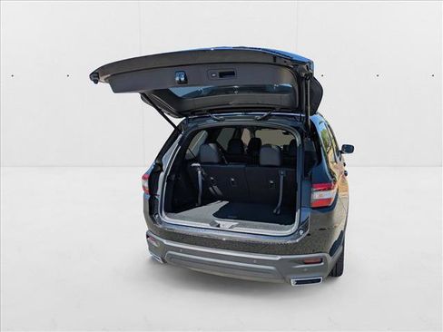 New 2025 Honda Pilot Black Edition image 26