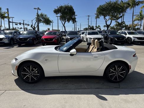New 2026 MAZDA MX-5 Miata Grand Touring image 12
