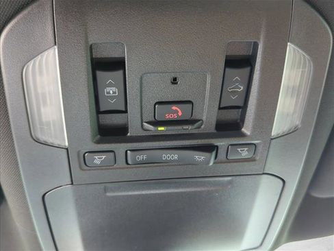 New 2026 Toyota Highlander Platinum image 24