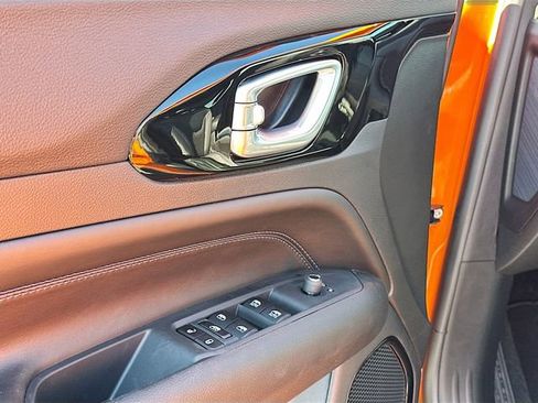 New 2026 Jeep Compass Latitude image 12