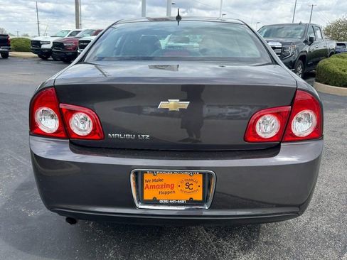 Used 2010 Chevrolet Malibu LTZ image 4