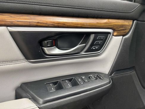 Used 2017 Honda CR-V EX-L image 12
