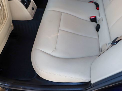 Used 2018 BMW 330i Sedan image 18