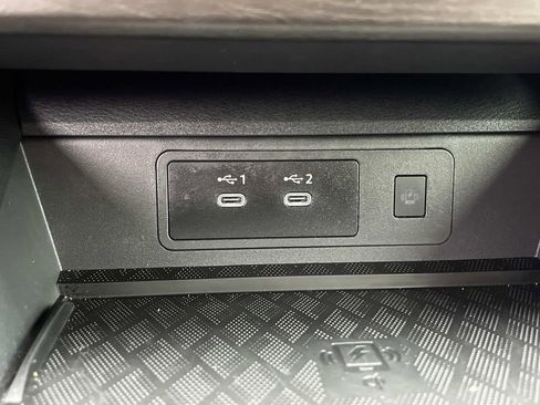 Certified 2025 Nissan Murano SV image 39