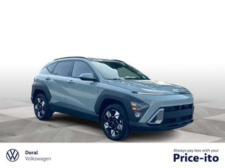 Used 2024 Hyundai Kona SEL AWD/4WD video 1