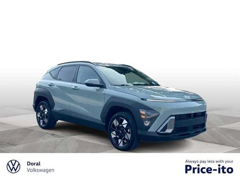 Used 2024 Hyundai Kona SEL AWD/4WD image 1
