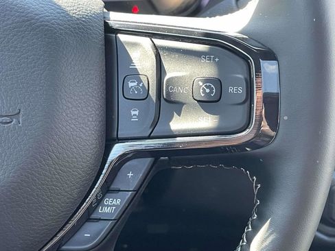 New 2026 RAM 3500 Limited AWD/4WD image 32