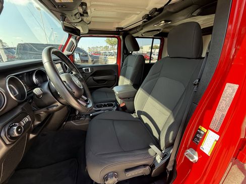 Used 2022 Jeep Wrangler Unlimited Sport S image 23