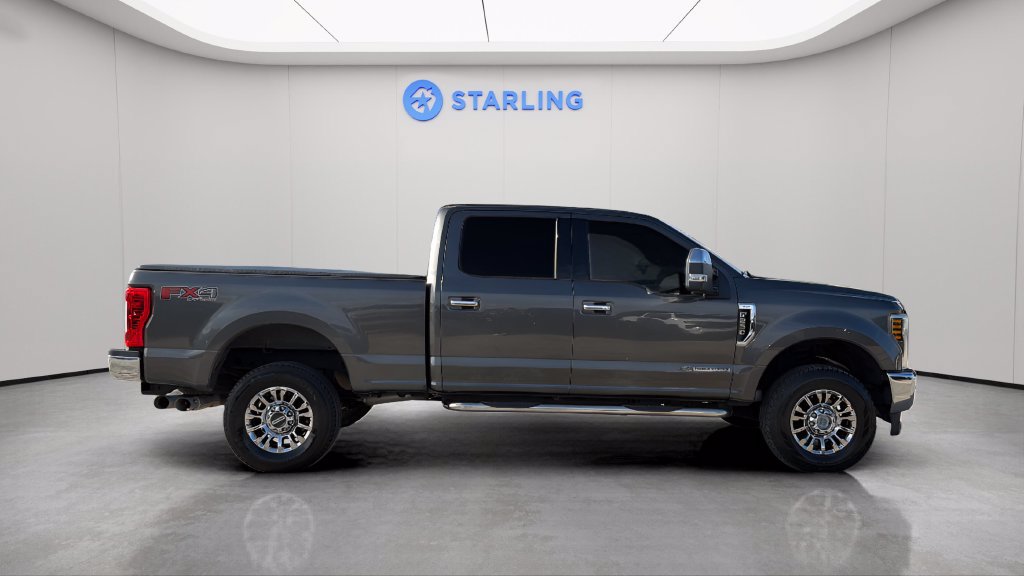 Used 2018 Ford F250 XLT w/ XLT Premium Package AWD/4WD image 12