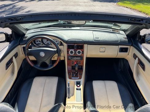 Used 2001 Mercedes-Benz SLK 320 image 36