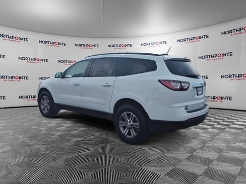 Used 2016 Chevrolet Traverse LT image 4