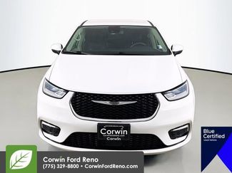 Used 2023 Chrysler Pacifica Touring-L FWD video 2
