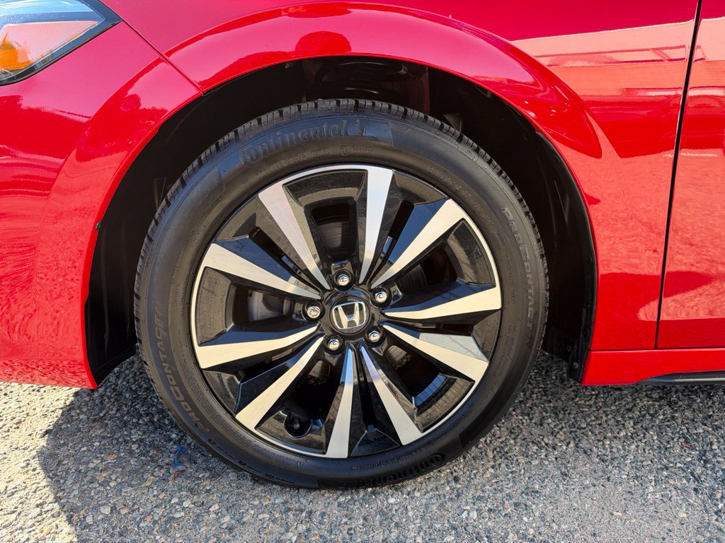 Used 2023 Honda Civic EX-L image 10