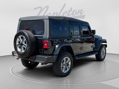 Certified 2022 Jeep Wrangler Unlimited Sahara w/ Cold Weather Group AWD/4WD image 6